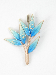 【条码价：118】天青胸针250700070